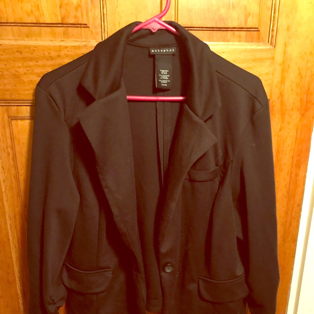 Black comfortable blazer